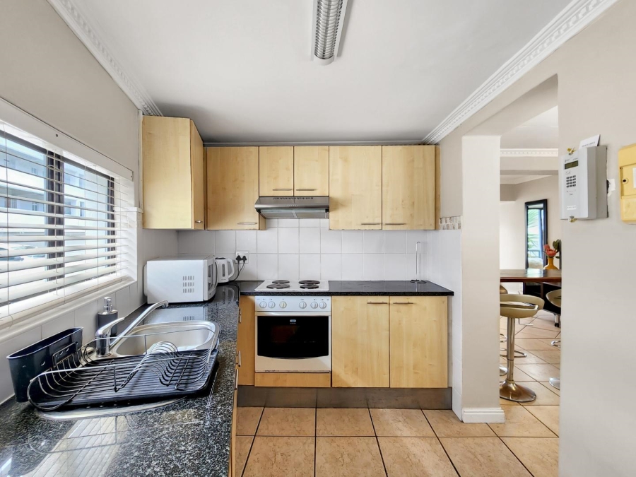 0 Bedroom Property for Sale in Sea Point Western Cape